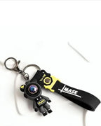 ASTRONAUT KEYCHAIN